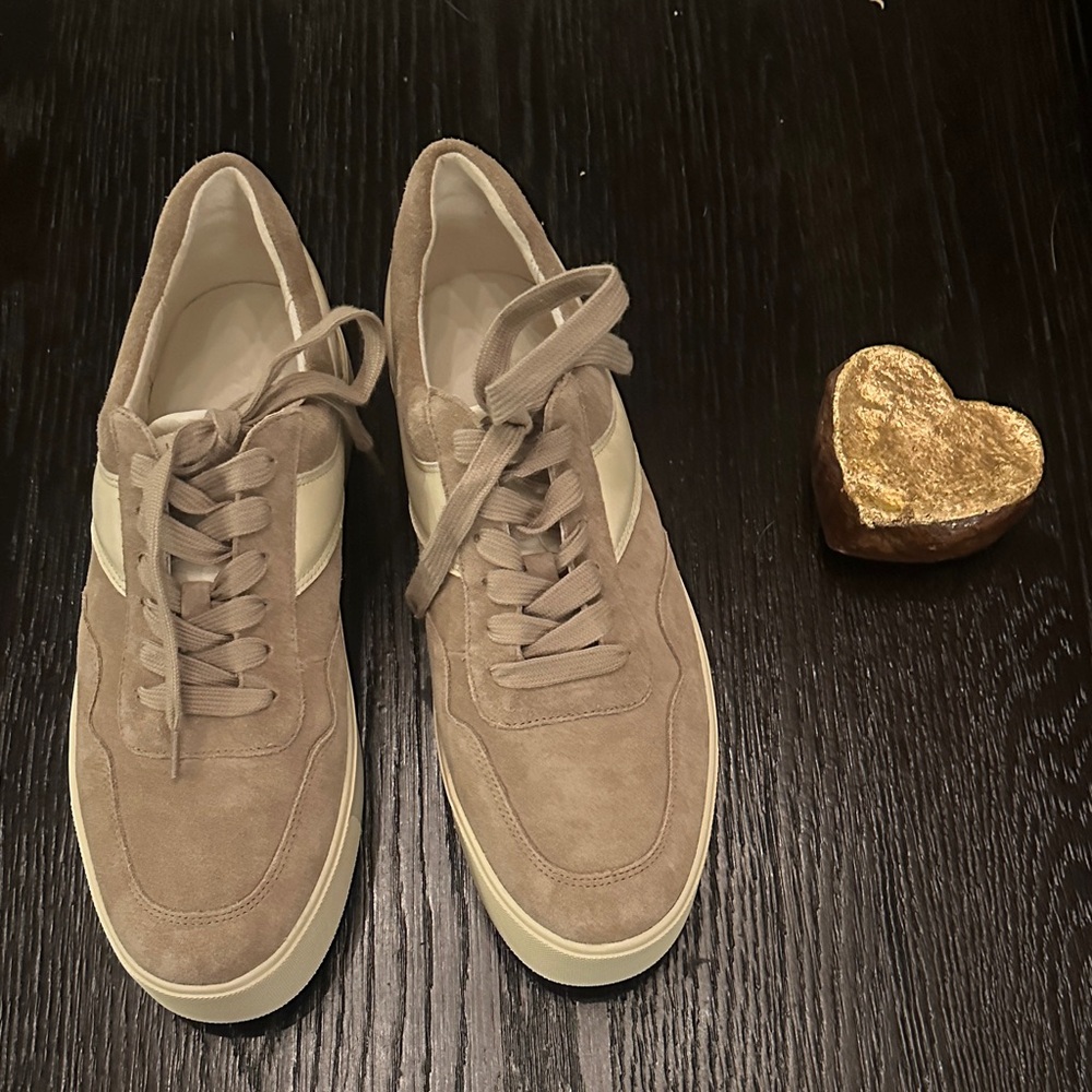 Vince Taupe and Cream Sneakers - Picture 2 of 5